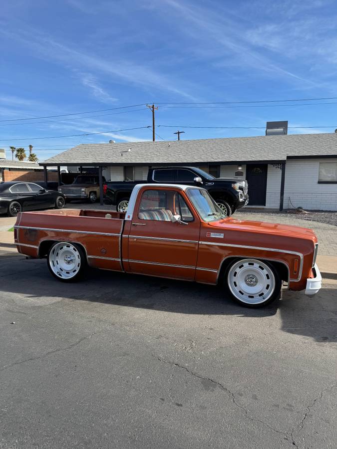 Gmc-Sierra-1500-1974-5