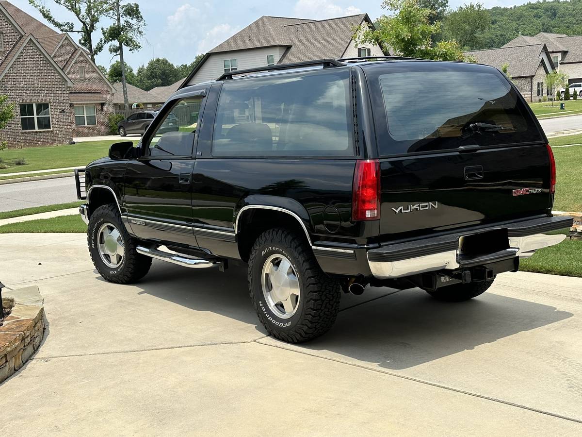 Gmc-Yukon-sle-1993-3