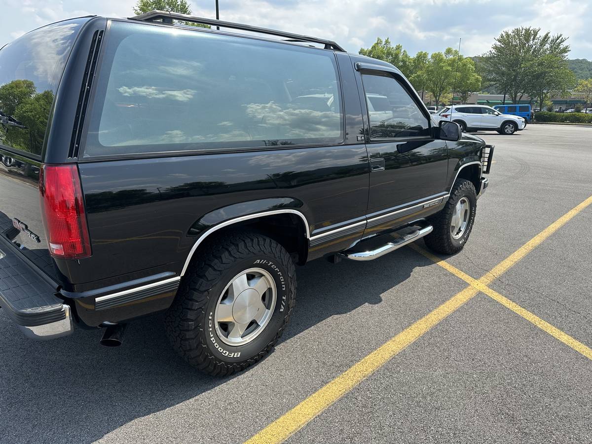 Gmc-Yukon-sle-1993-7