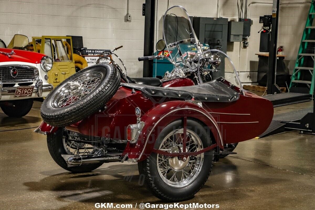 Harley-Davidson-Panhead-Cabriolet-1949-8