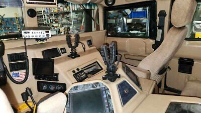 Hummer-H1-SUV-1995-10