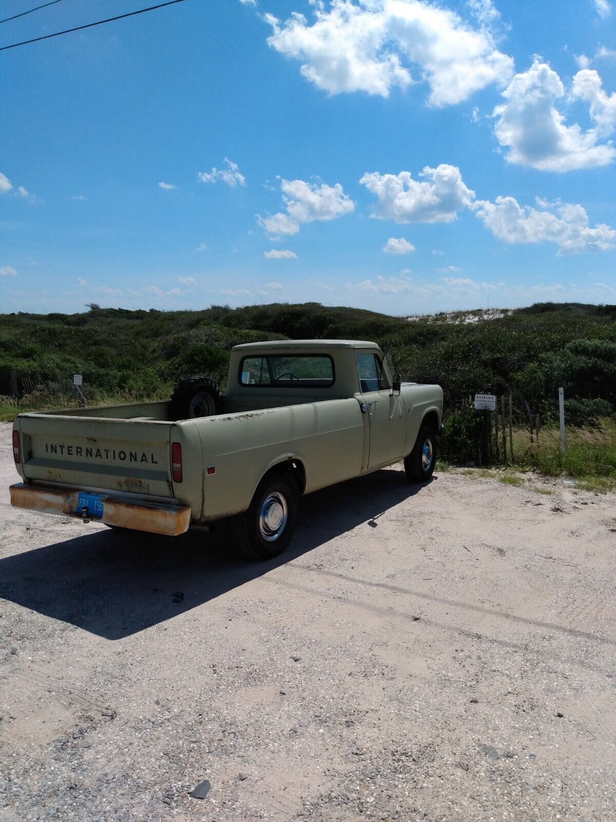 International-Harvester-12-Ton-Pickup-1974-4