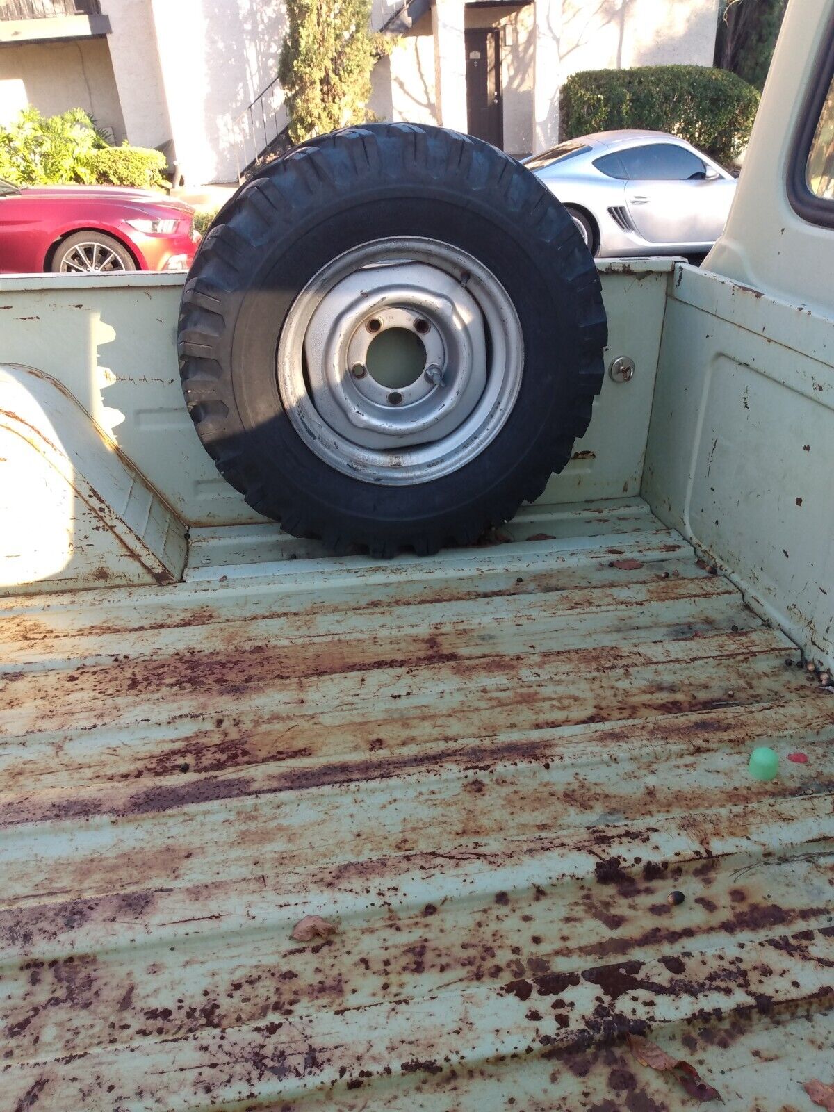 International-Harvester-12-Ton-Pickup-1974-7