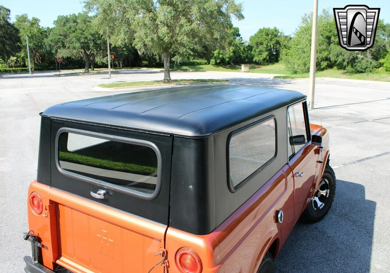 International-Harvester-Scout-Pickup-1963-11