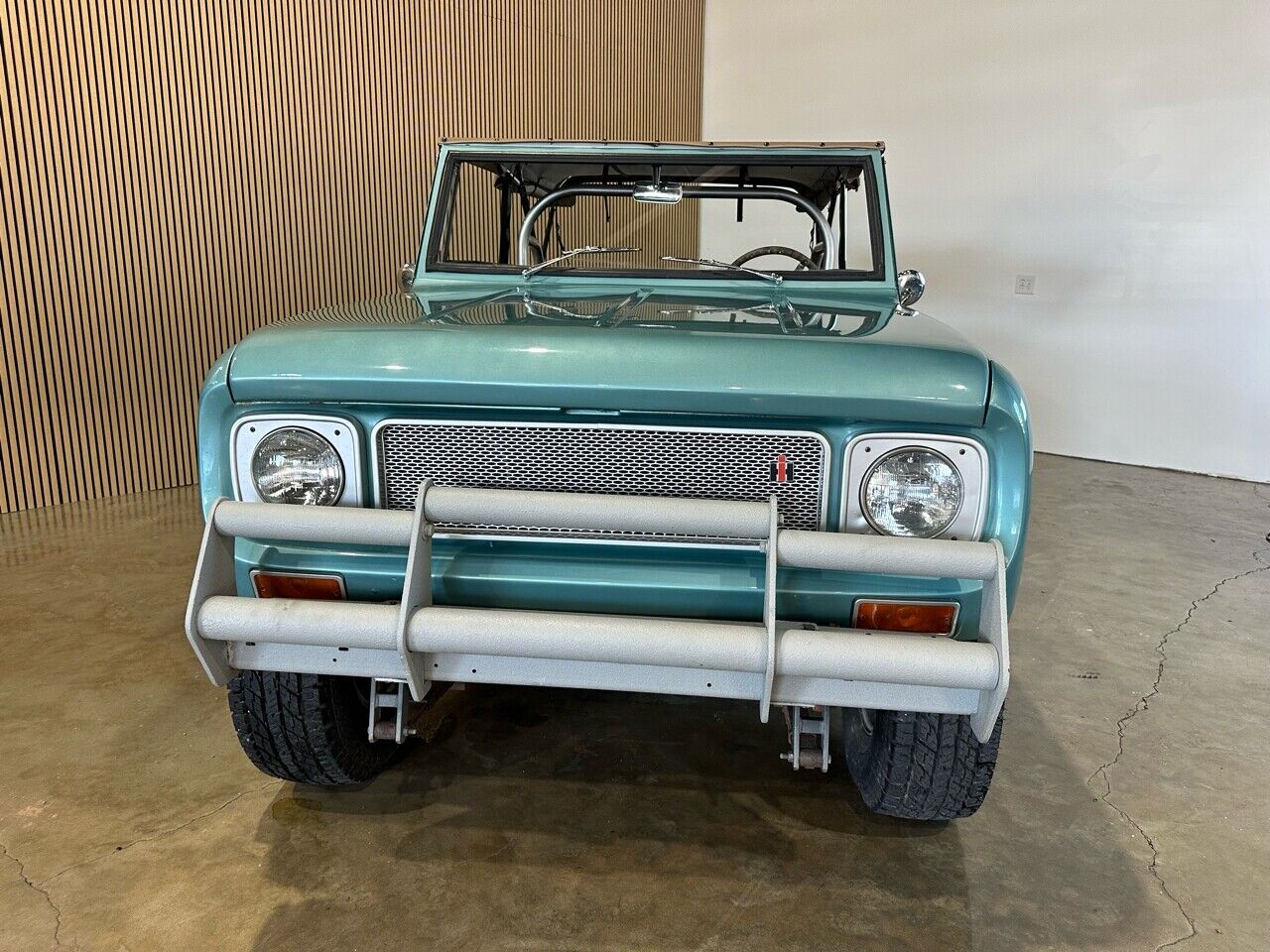 International-Harvester-Scout-SUV-1966-4