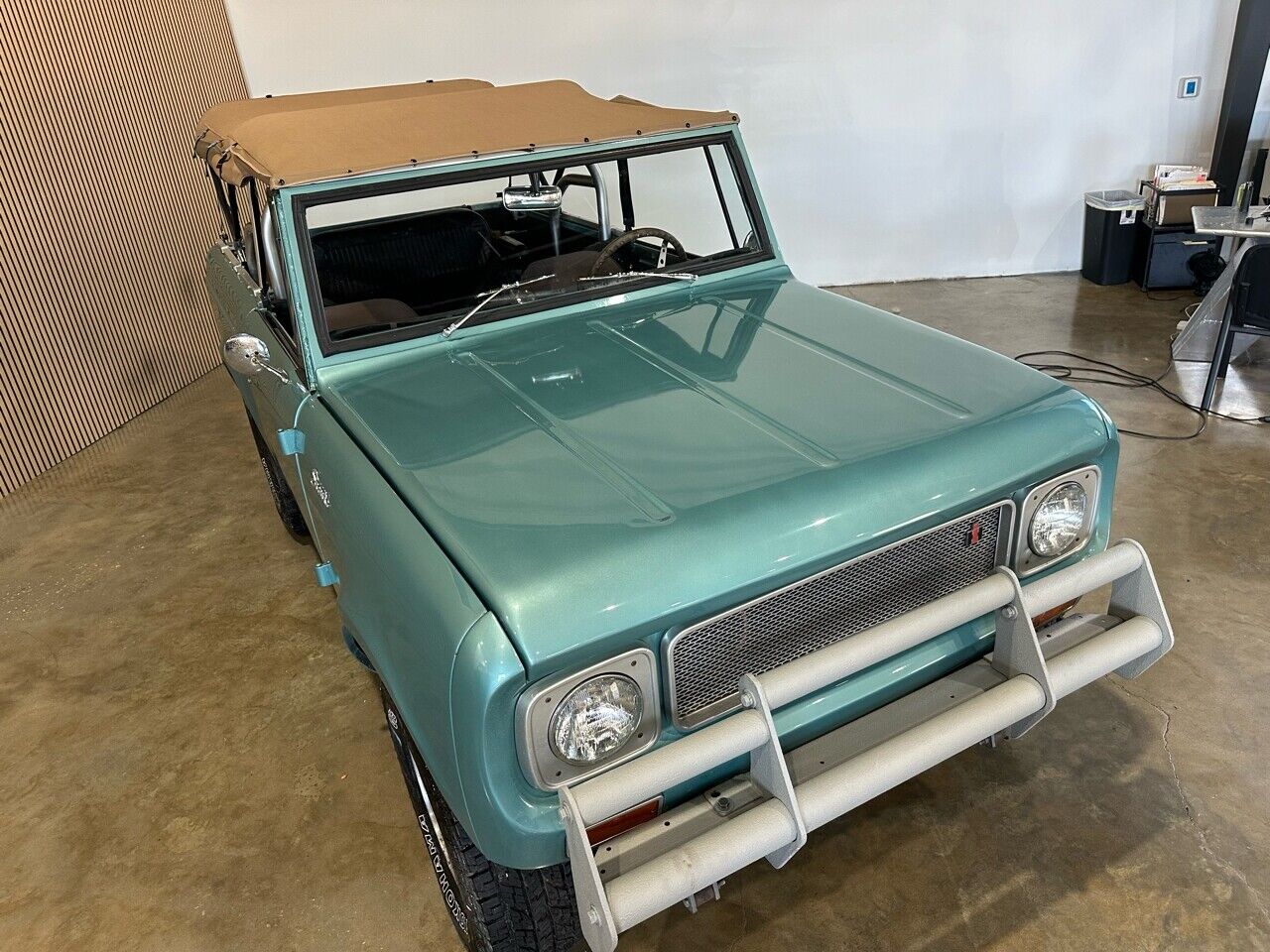 International-Harvester-Scout-SUV-1966-9