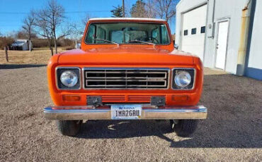 International-Harvester-Scout-Traveler-SUV-1977-3