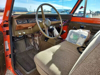 International-Harvester-Scout-Traveler-SUV-1977-5