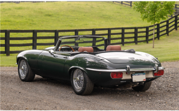 Jaguar-E-TYPE-V12-1974-1