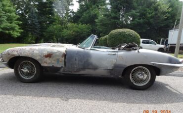 Jaguar-E-Type-Cabriolet-1963-3