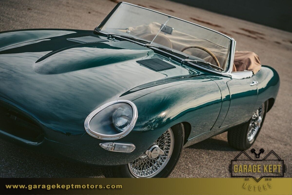 Jaguar-E-Type-Cabriolet-1964-8