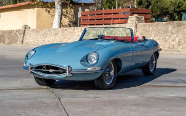 Jaguar-E-Type-Cabriolet-1968-3