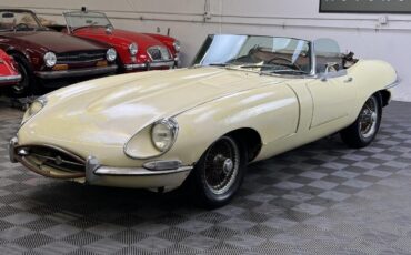 Jaguar-E-Type-Cabriolet-1968-5