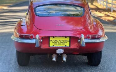 Jaguar-E-Type-Coupe-1963-10