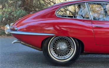 Jaguar-E-Type-Coupe-1963-14