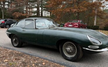 Jaguar-E-Type-Coupe-1967-1