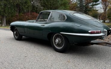 Jaguar-E-Type-Coupe-1967-5