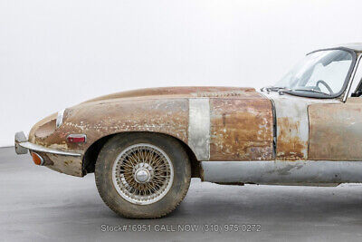 Jaguar-E-Type-Fixed-Head-Coupe-1970-8