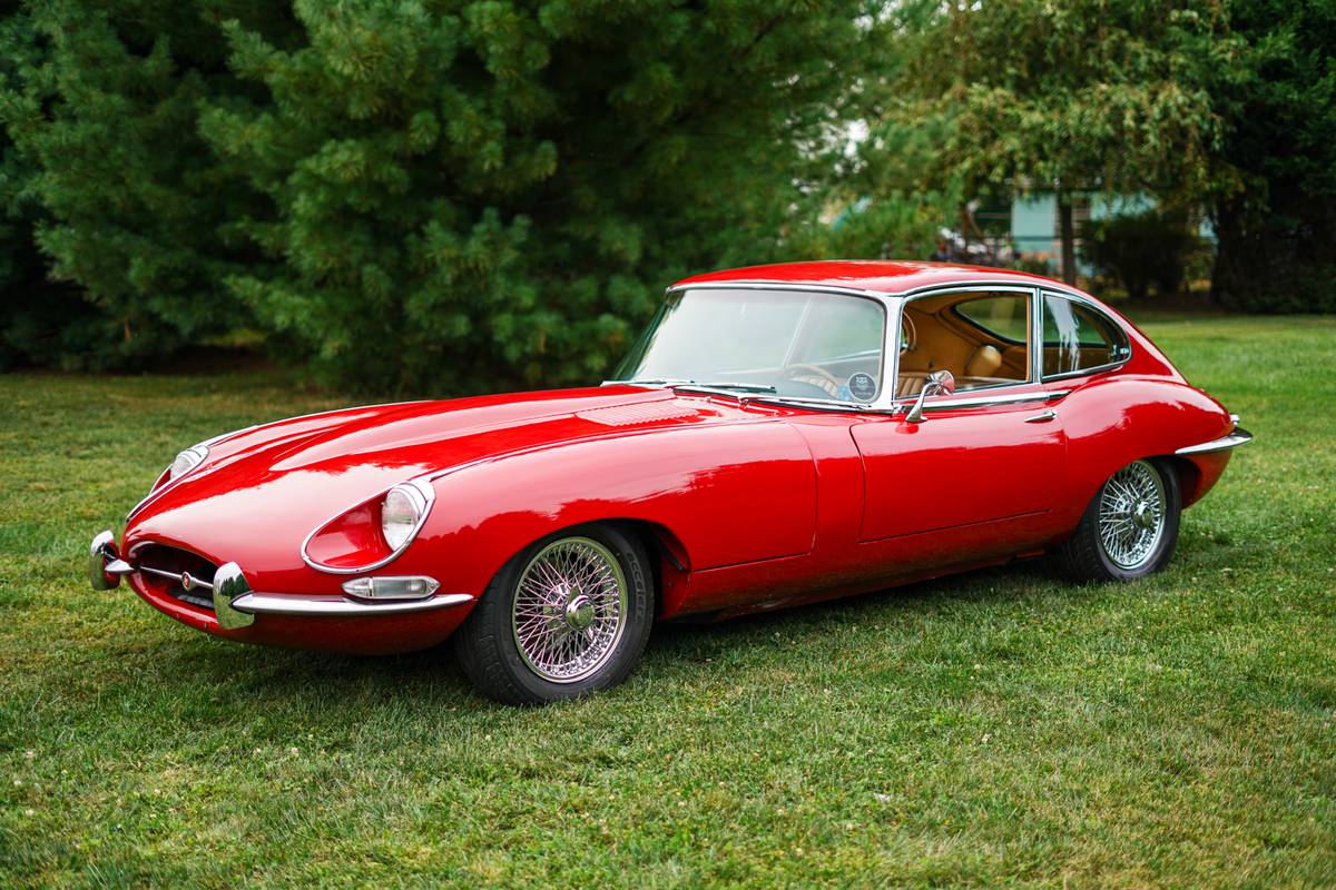 Jaguar-E-type-1968-1