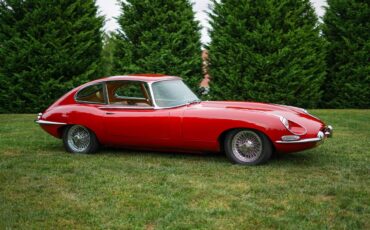 Jaguar-E-type-1968-23