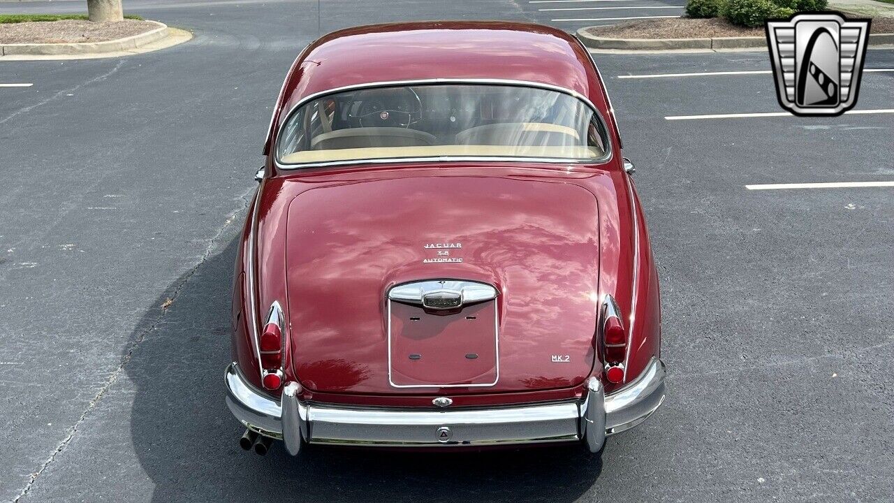 Jaguar-MK-II-1960-4