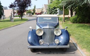 Jaguar-MK-IV-DHC-1948-6