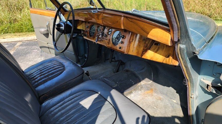 Jaguar-Mark-VII-1951-21