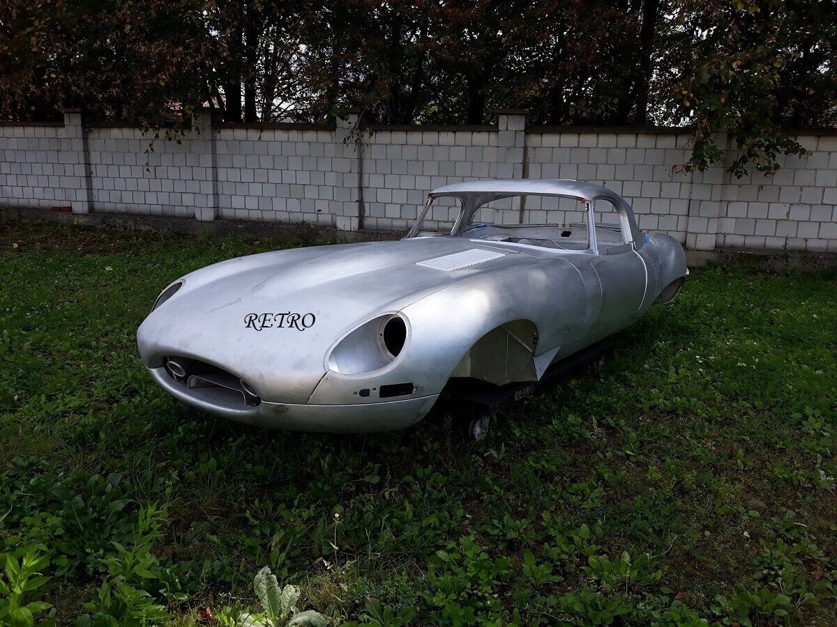 Jaguar-Other-1961-9