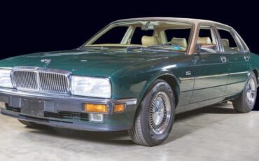 Jaguar-XJ-Berline-1993-20