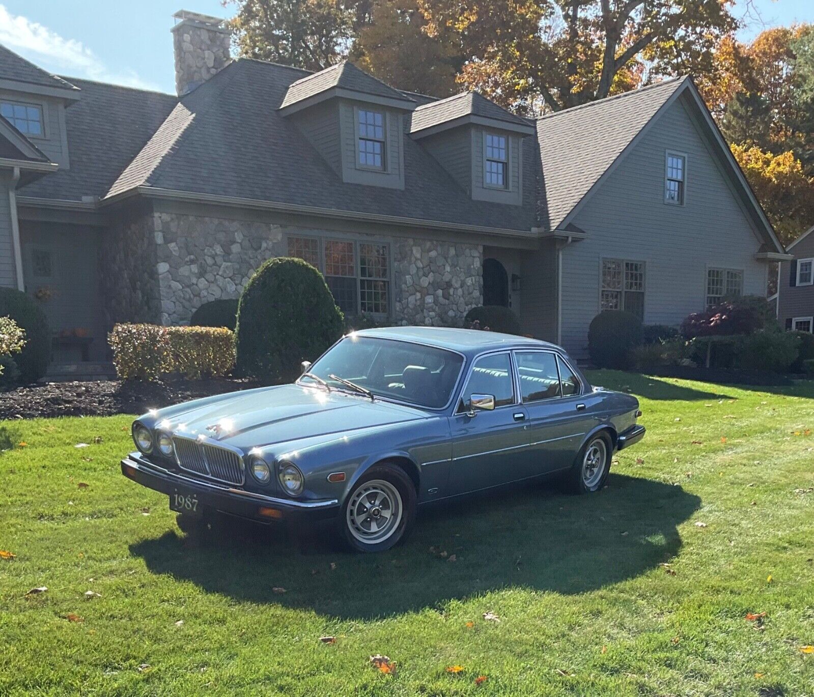 Jaguar-XJ6-1987-12