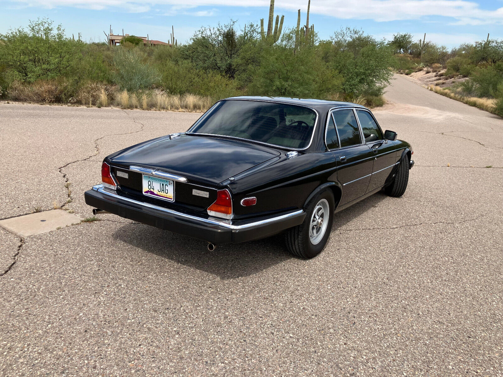 Jaguar-XJ6-Berline-1984-6