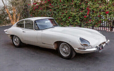 Jaguar-XK-1966-2