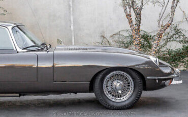 Jaguar-XK-1969-9