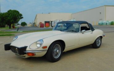 Jaguar-XK-1974-2