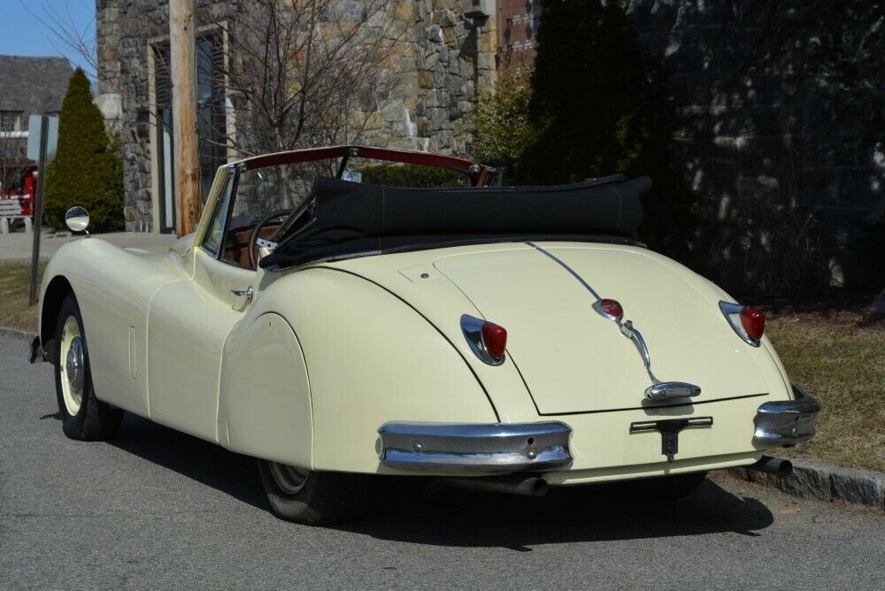 Jaguar-XK-Cabriolet-1957-3