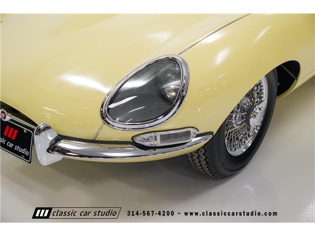 Jaguar-XK-Cabriolet-1966-17