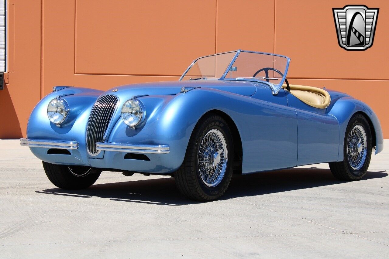 Jaguar-XK-Coupe-1951-3