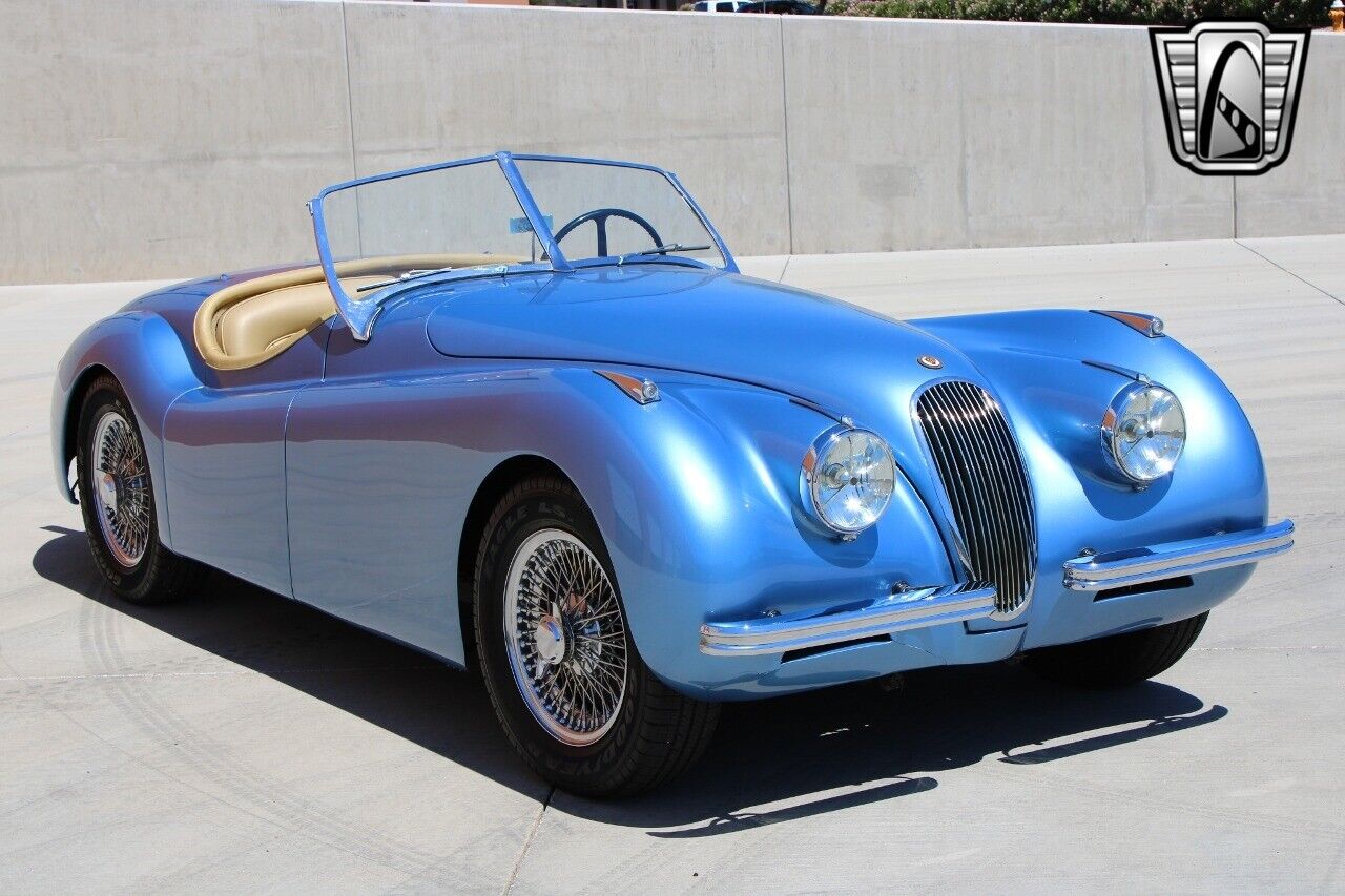 Jaguar-XK-Coupe-1951-5