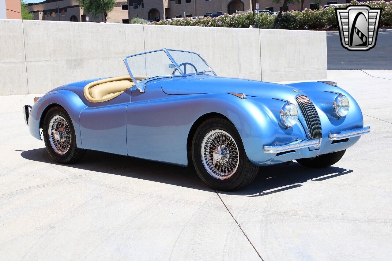 Jaguar-XK-Coupe-1951-6