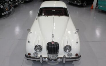 Jaguar-XK-Coupe-1960-5