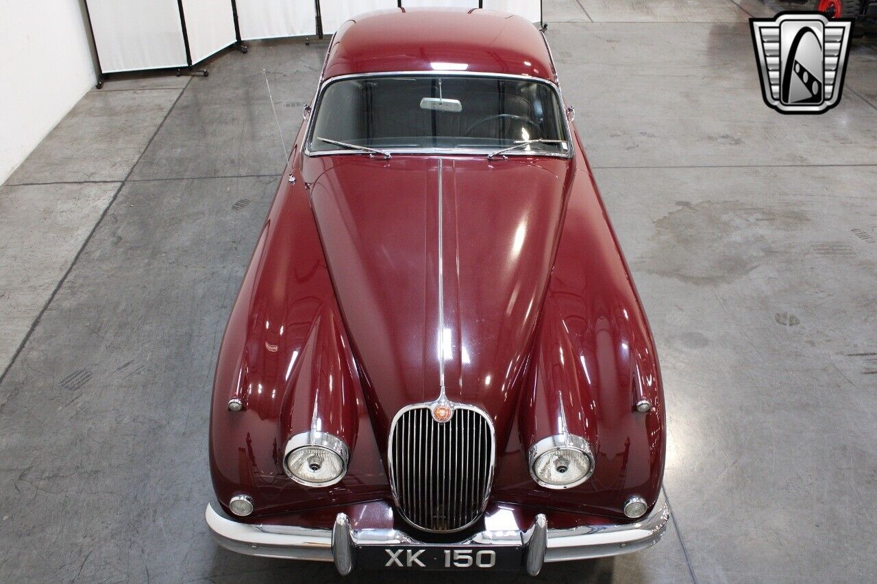 Jaguar-XK-Coupe-1961-7