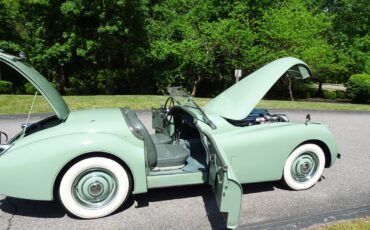 Jaguar-XK120-Cabriolet-1953-11