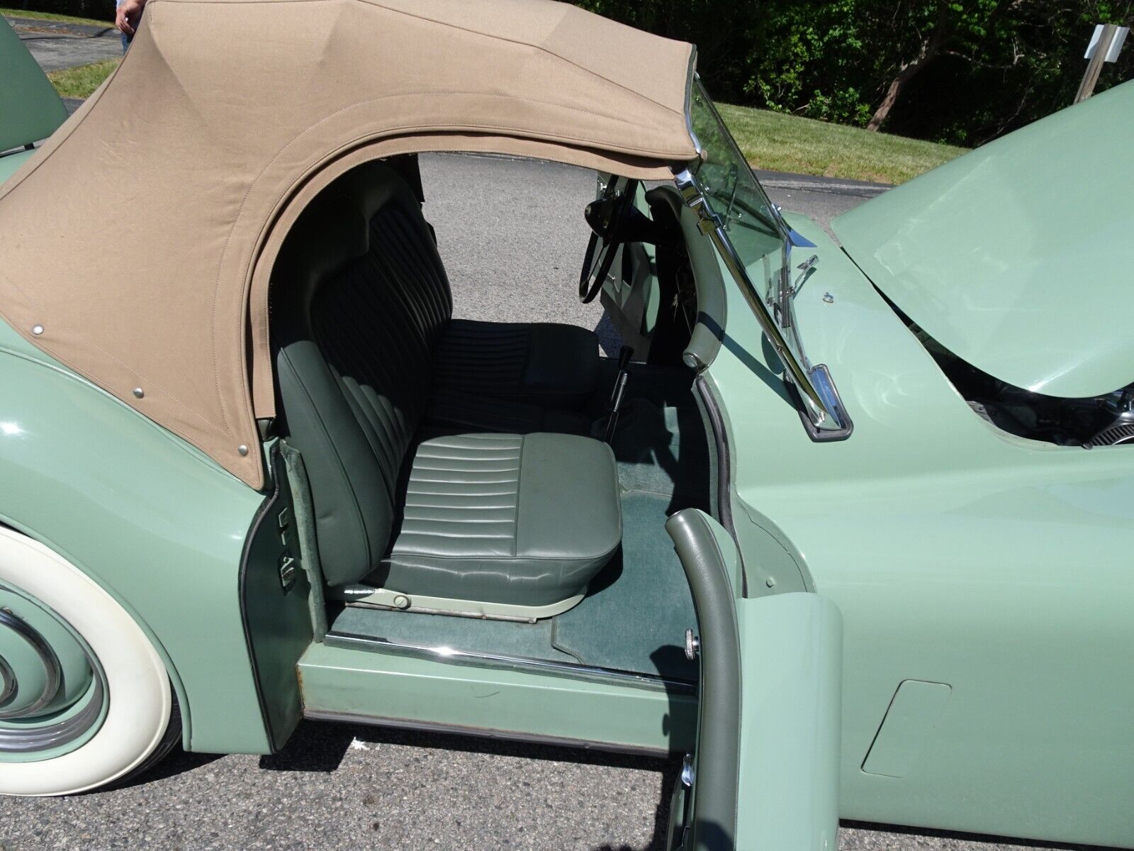 Jaguar-XK120-Cabriolet-1953-7