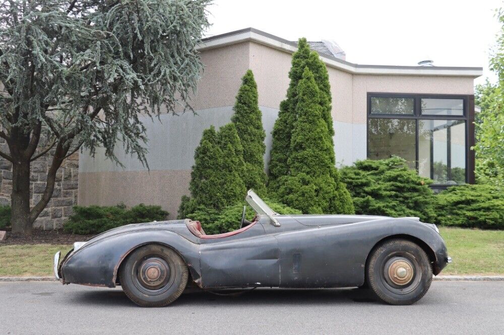 Jaguar-XK120-Roadster-1952-2