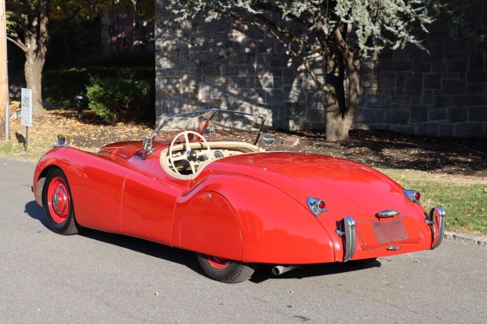 Jaguar-XK120-Roadster-1952-5