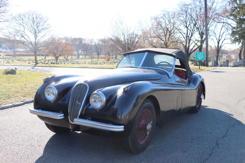 Jaguar-XK120-Roadster-1953-1