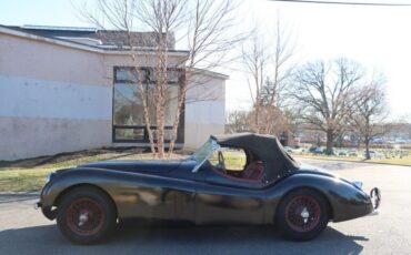 Jaguar-XK120-Roadster-1953-3