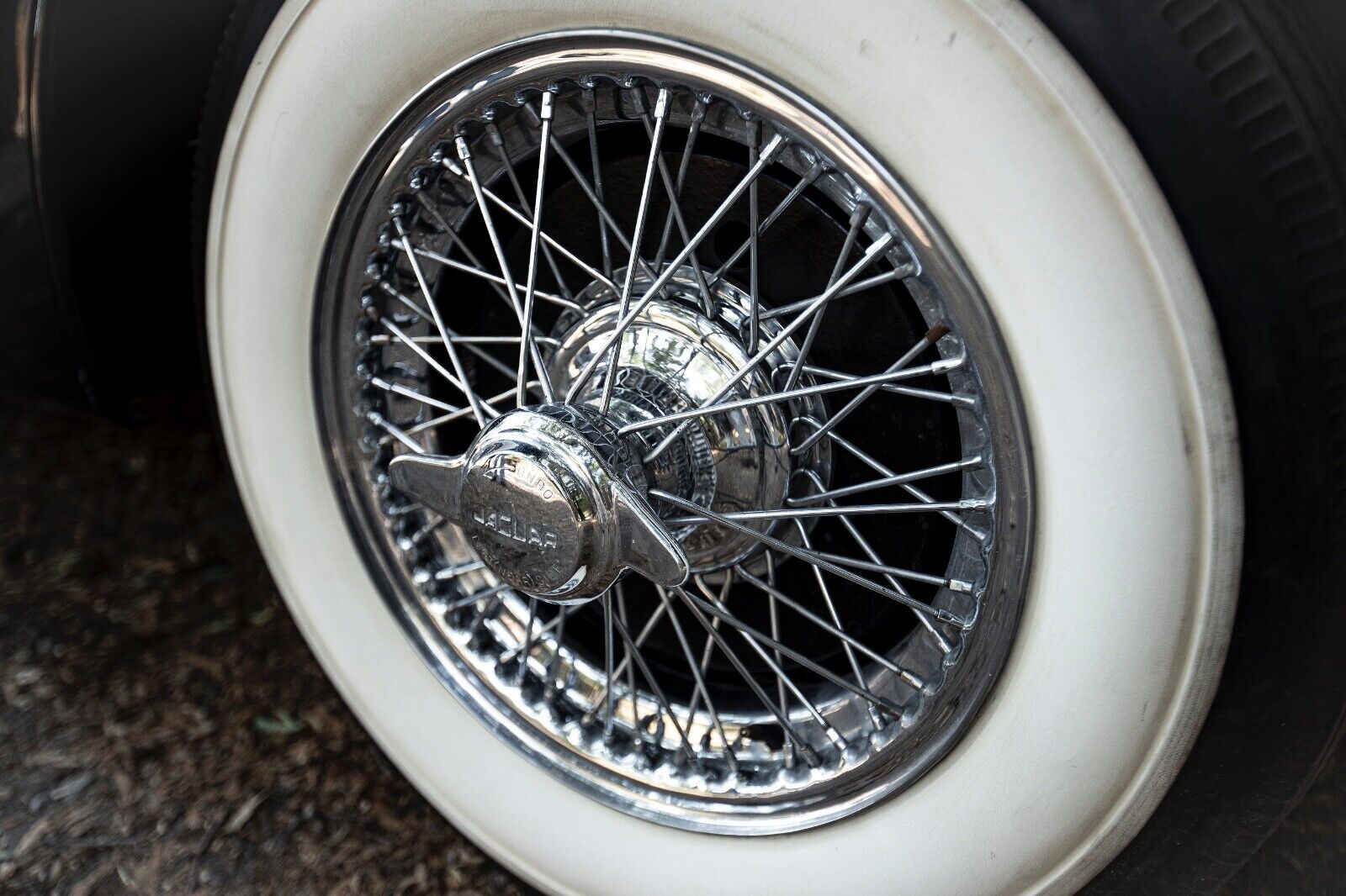 Jaguar-XK140-Cabriolet-1956-27