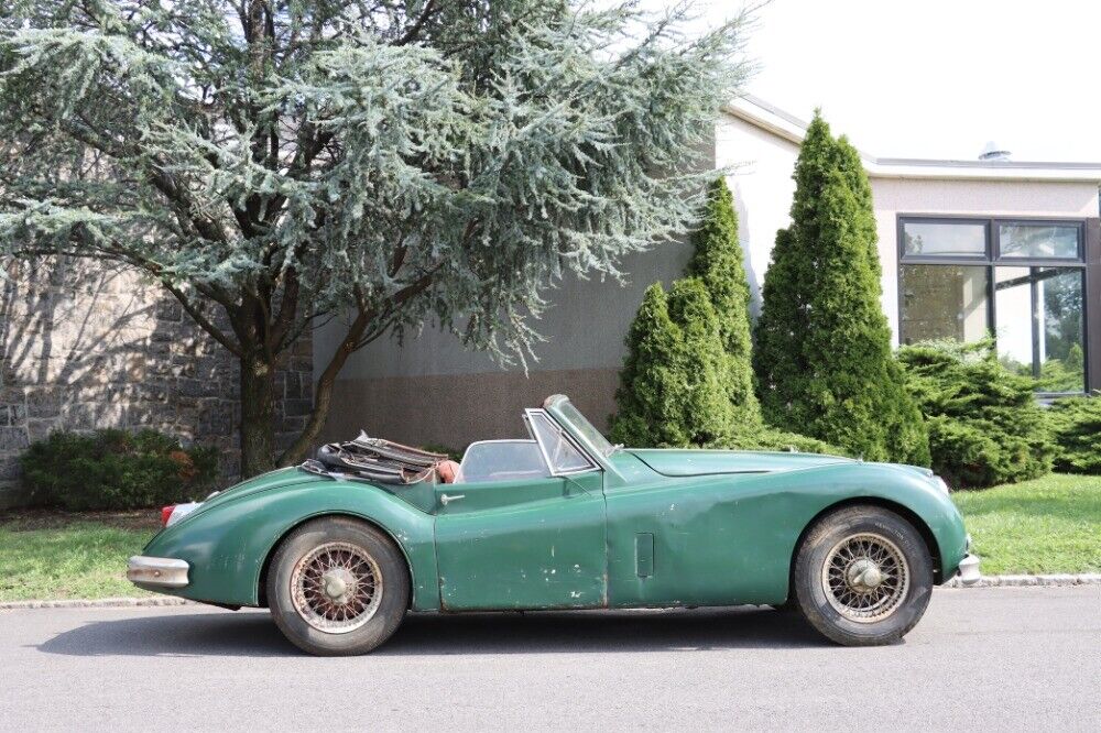 Jaguar-XK140-DHC-1957-2