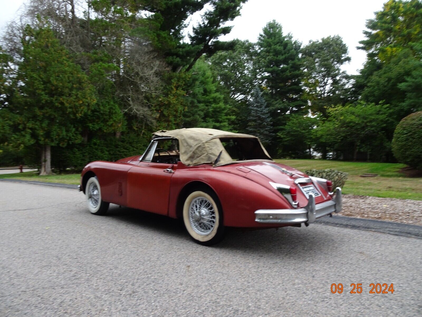 Jaguar-XK150-Cabriolet-1961-1